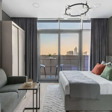Silkhaus Modern Burj Khalifa View Studio Dubai Exterior photo