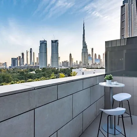 Silkhaus Modern Burj Khalifa View Studio Dubai Exterior photo